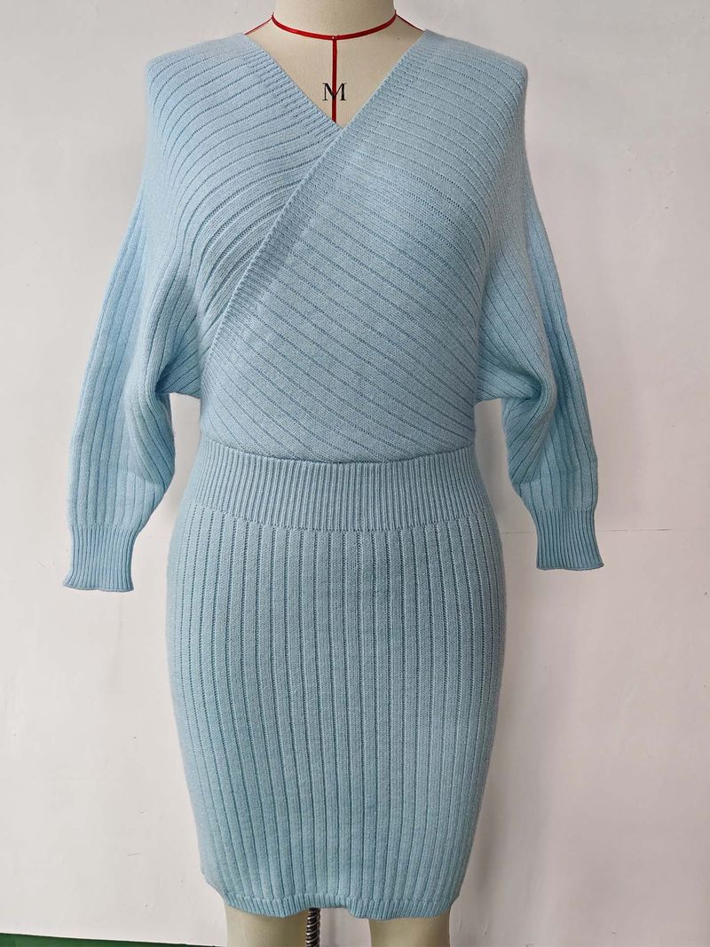 Maglione sexy con scollo a V per donna_voghion.com