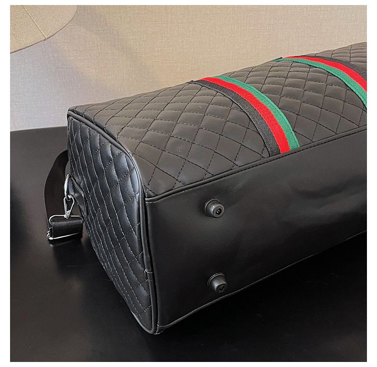Borsone da viaggio in PU resistente con design impermeabile, grande capacità 20-35 litri, elegante borsa a tracolla multiuso per palestra, viaggi del fine settimana_voghion.com