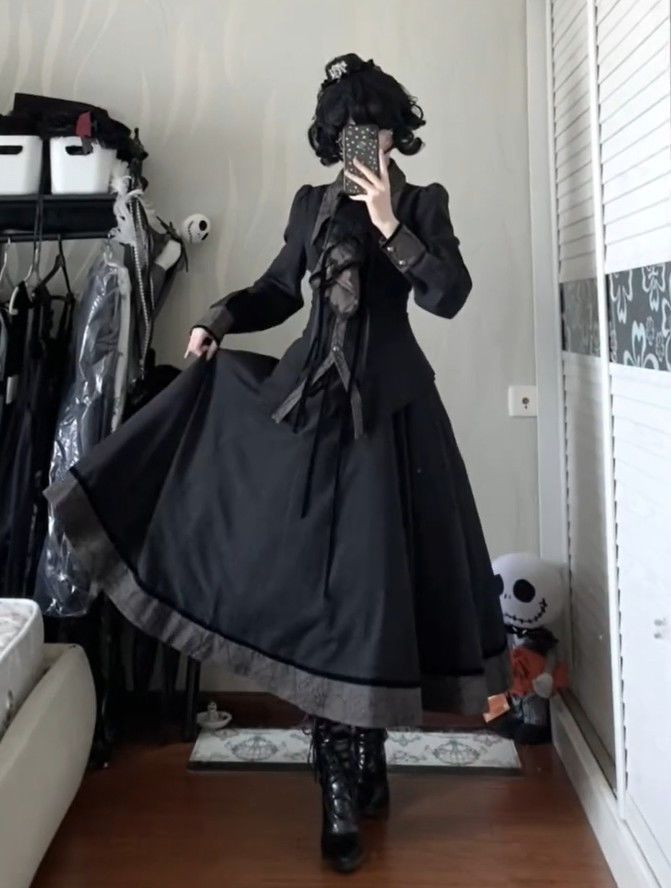 Dark Style Design Waist-Cinching Long Sleeve Top + High-Waisted Skirt High-End Elegant Two-Piece Set_voghion.com