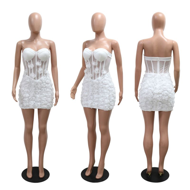 Abito aderente senza spalline da donna, sexy, in rete trasparente con applicazioni floreali 3D_voghion.com