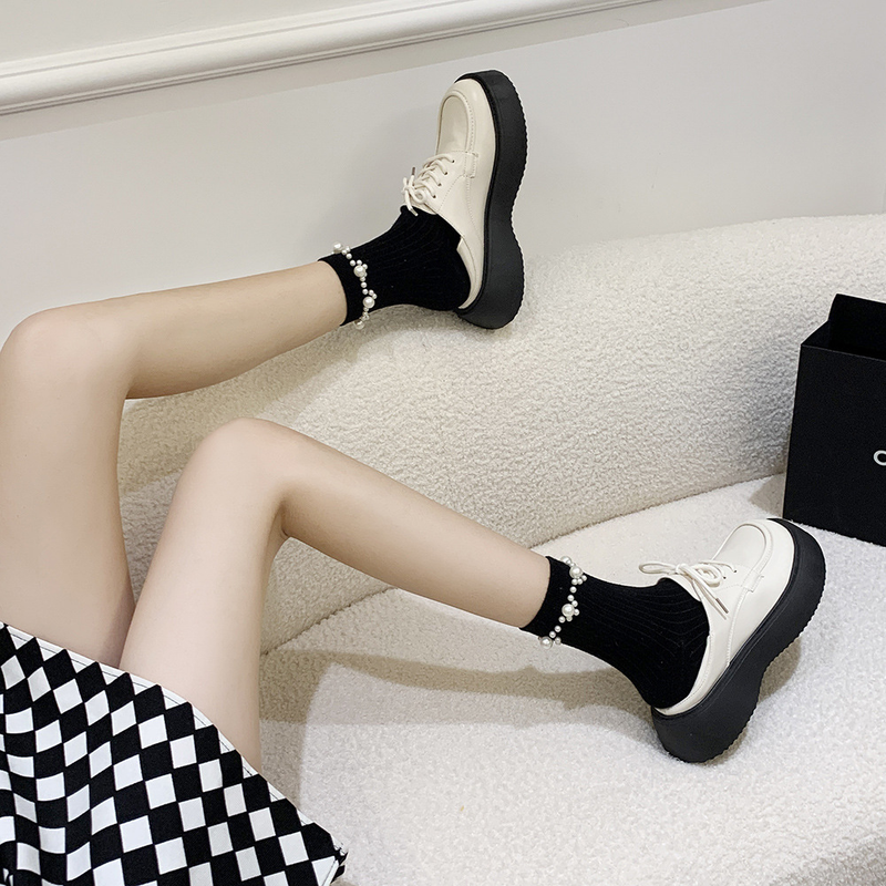 Piccole scarpe in pelle da donna stile britannico 2023 Nuova primavera ed estate studentessa testa grande retro cinturino nero fondo spesso aumento scarpe singole jk_voghion.com