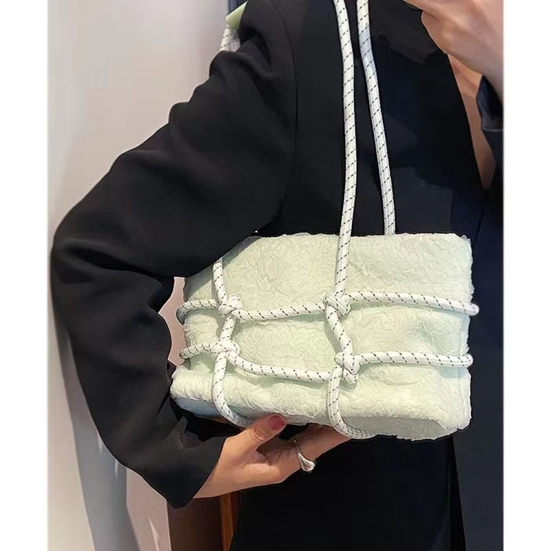 Small Design for Women's Summer 2022 New Fashion Woven Handbag Mesh Canvas Shoulder Underarm Bag_voghion.com