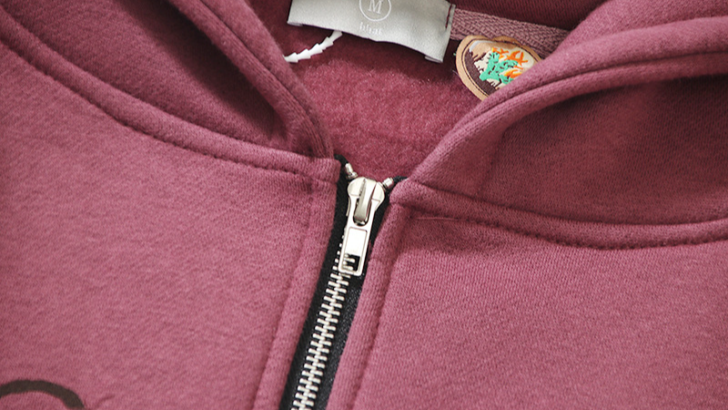 Herren-Kapuzenpullover mit Reißverschluss und Fleece-Aufdruck und Graffiti-Schriftzug_voghion.com