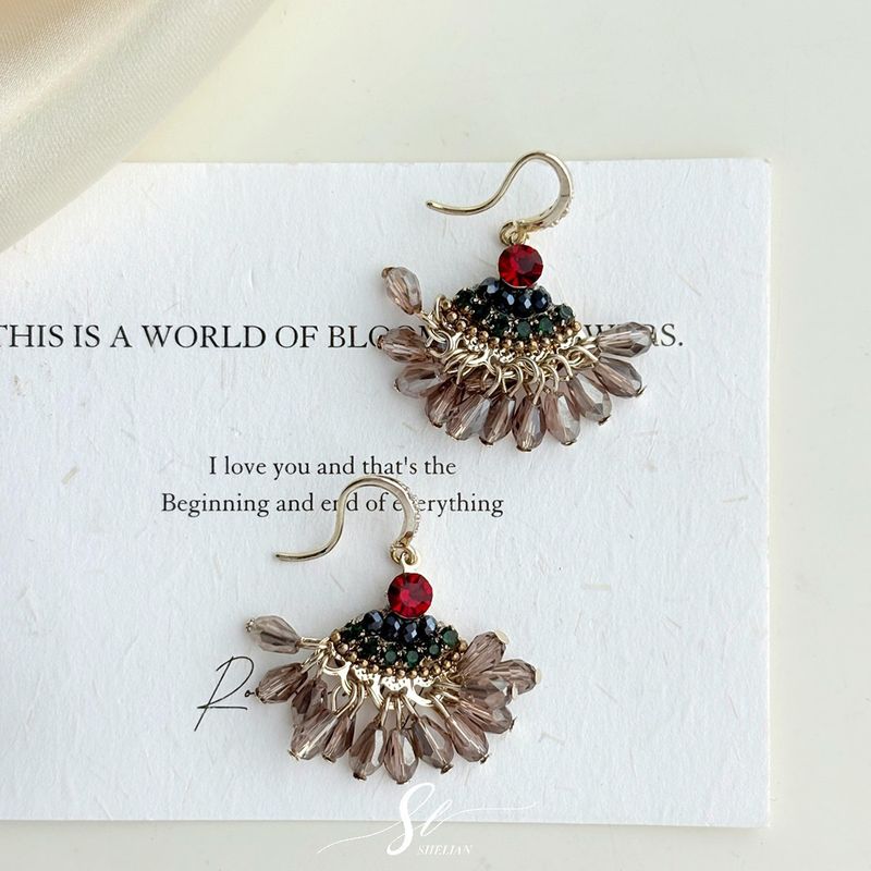 Design Elegant Fan-shaped Crystal Tassel Earrings Handmade Bohemian Hooks High-end Ethnic Style Ear Jewelry_voghion.com