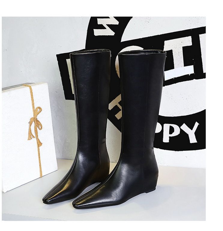 6632-29 Scarpe invernali da donna alla moda, semplici e versatili con tacco medio inclinato, aumento dell'altezza interna, canna larga, alte_voghion.com