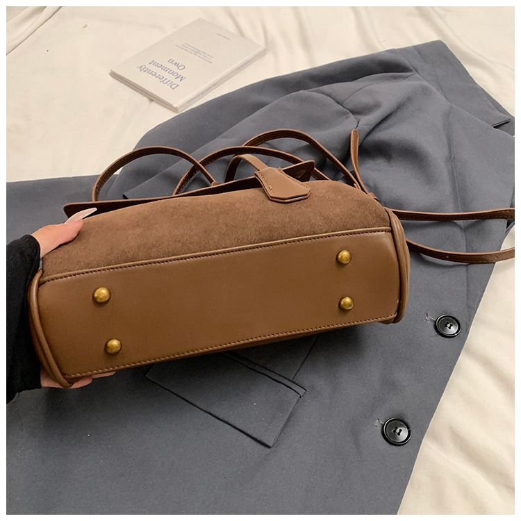 Hochwertige Tragetasche mit großem Fassungsvermögen für Damen 2024, matt, trendig, Rodeo, Umhängetasche für den Weg zur Arbeit_voghion.com