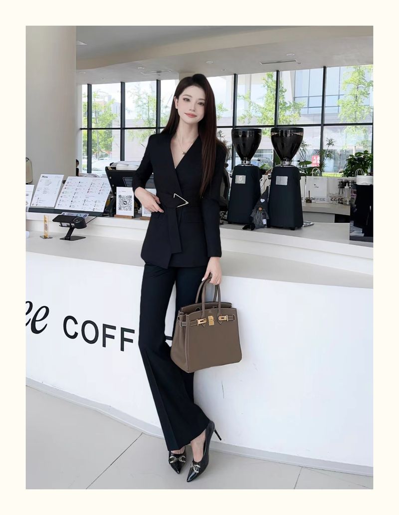 Black Minimalist Collarless Triangle Button Waist-Cinching Suit Wool Slim Fit Elegant Flared Pants Commuting_voghion.com