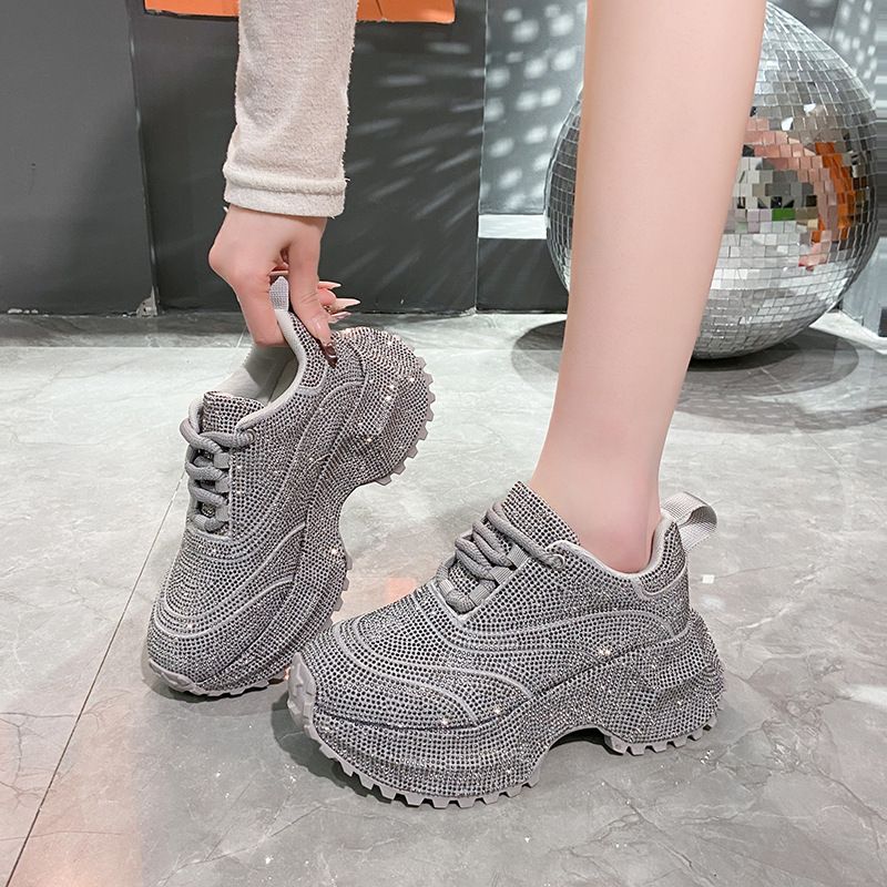 Modische Damen-Sneaker mit Strasssteinen – klobige Plateauschuhe für mehr Körpergröße, atmungsaktives Obermaterial aus PU, lässige und trendige Low-Top-Schnürschuhe_voghion.com