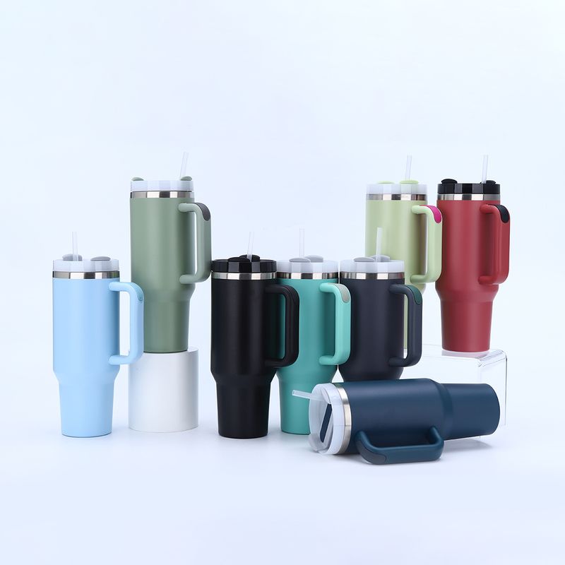 dedizierter 40oz Autobecher der zweiten Generation mit großem Fassungsvermögen, Henkelbecher, Auto-Eisbecher, Isolierung, Kaltwasserbecher, Spot_voghion.com