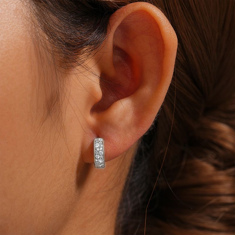 Women's Jewelry Simple S925 Sterling Silver Classic Light Luxury Personality Double Row Diamond Earrings Huggie Earring_voghion.com