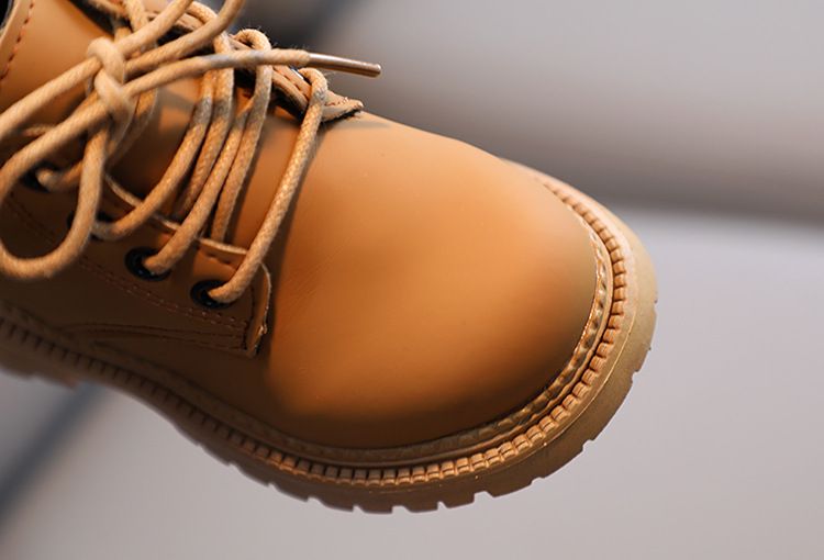Children's autumn and winter British solid color simple short boots boys fashion Martin boots side zipper girls soft bottom single boots_voghion.com