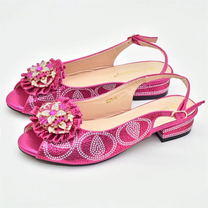 Women's low heeled sandals with evening bag matching drill button_voghion.com