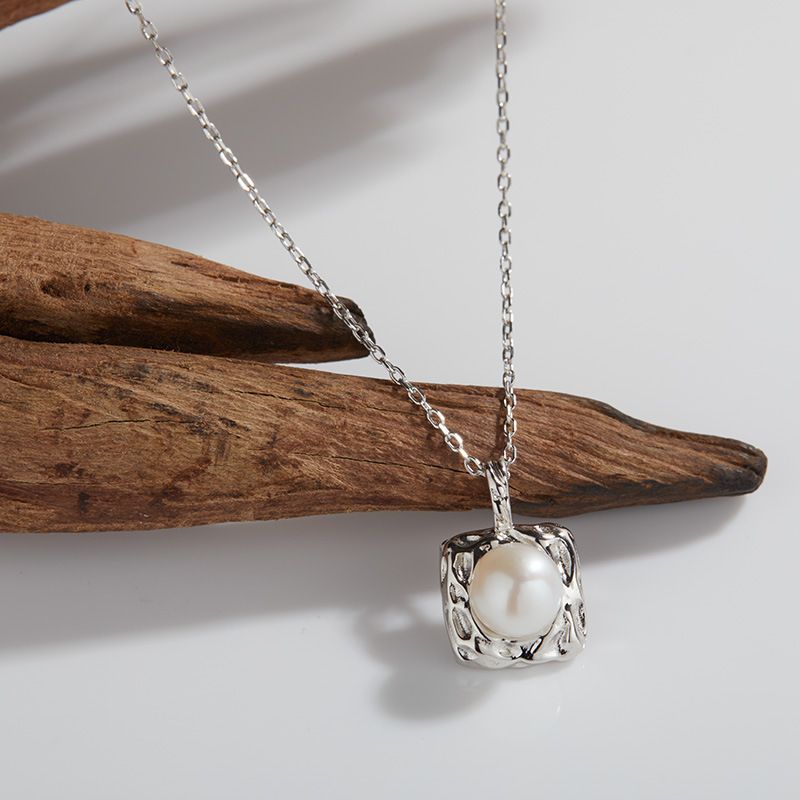 Parure di gioielli da donna in argento Sterling 925 con perle d'acqua dolce naturali, elegante collana, orecchini e anello, minimalista e chic_voghion.com