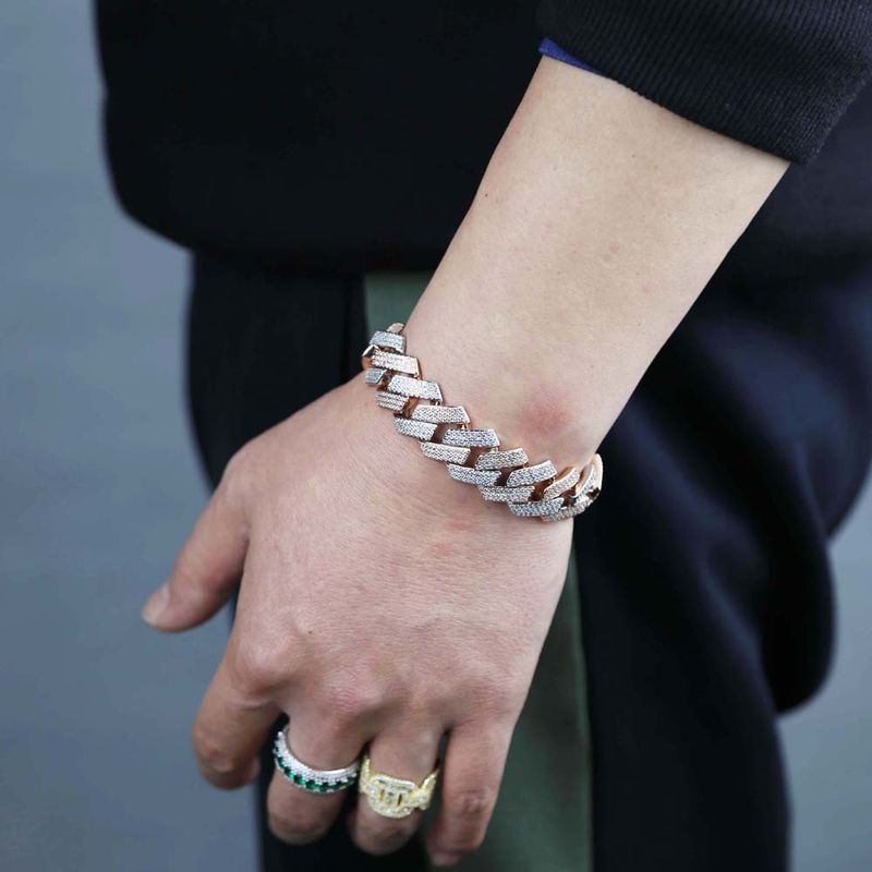 Pulsera de pareja de tendencia urbana de hip hop con hebilla grande de circonitas de tres filas de 19 mm_voghion.com
