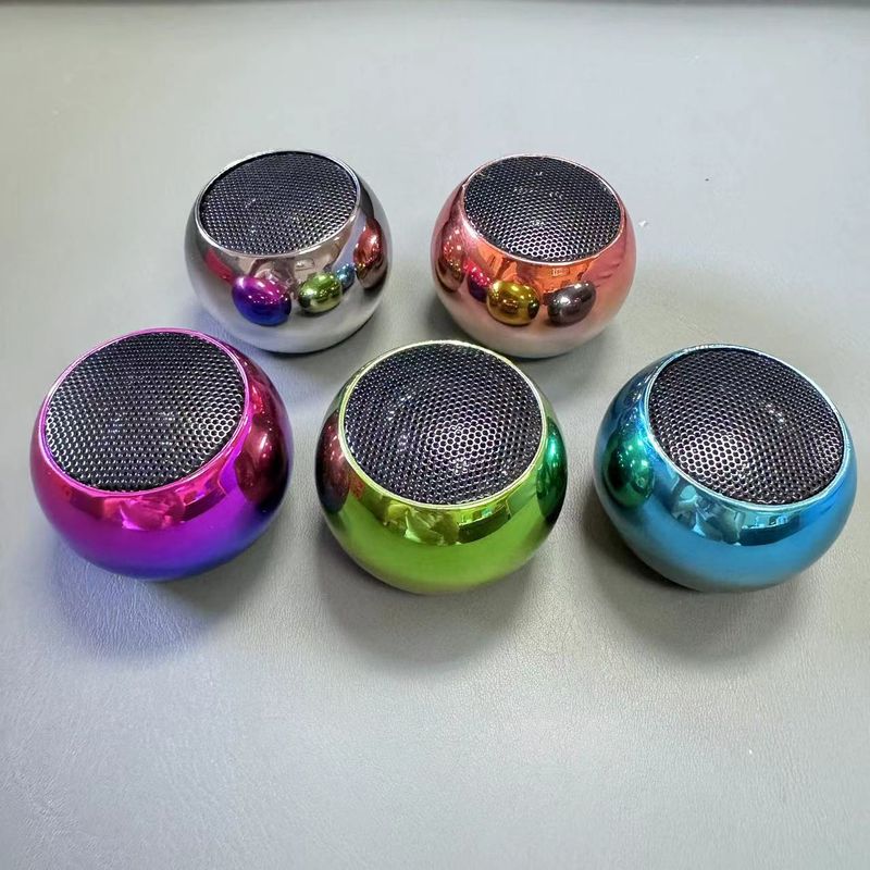 M3 Enceinte Bluetooth portable sans fil électroplaquée Sound Blaster avec invite vocale dégradée Mini modèle privé_voghion.com