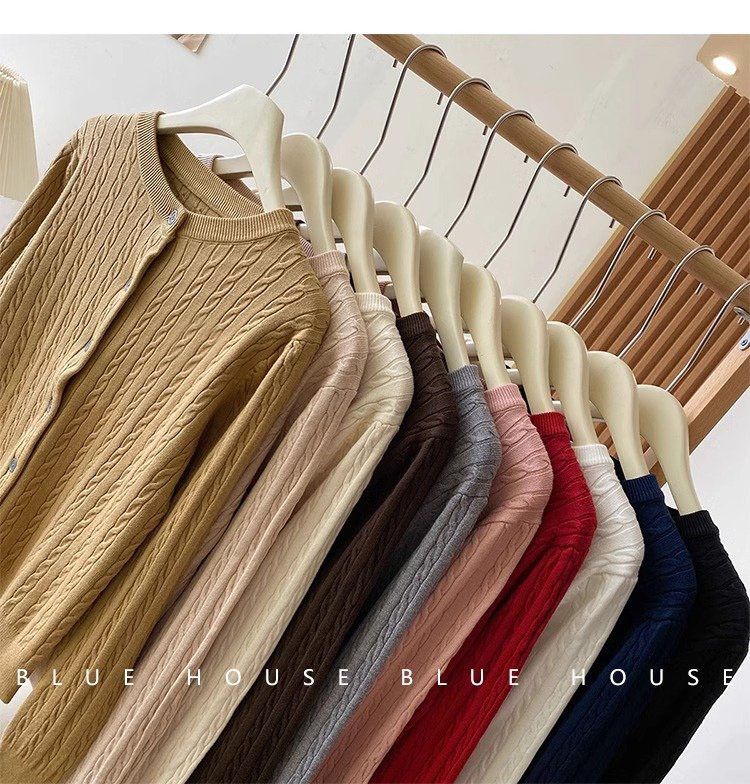 Spring And Autumn New Fashion Versatile Round Neck Stylish Knitted Base Shirt College Style Embroidered Cable Cardigan_voghion.com