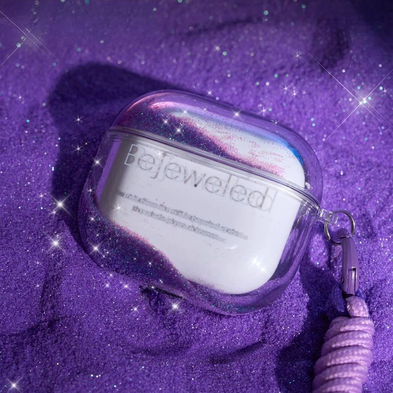 The shell space design is same as the bejeweled purple quicksand headphone case, suitable for Pro1_voghion.com