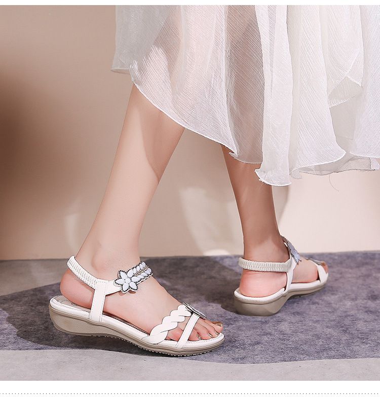 Sandal Beach Tour Flower Rhinestone Plus Size Flat Shoes_voghion.com
