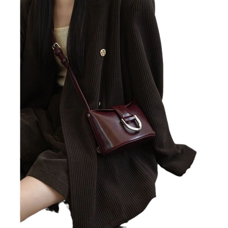 Melard Small 2025 New Single Shoulder Women's High-end Commuter Crossbody Bag_voghion.com