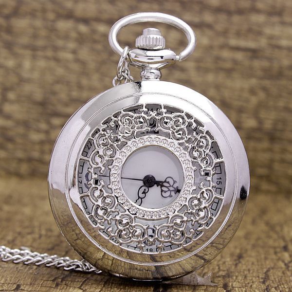 Men's And Women's Fashion Retro Hollow Clamshell Pocket Watch Necklace_voghion.com