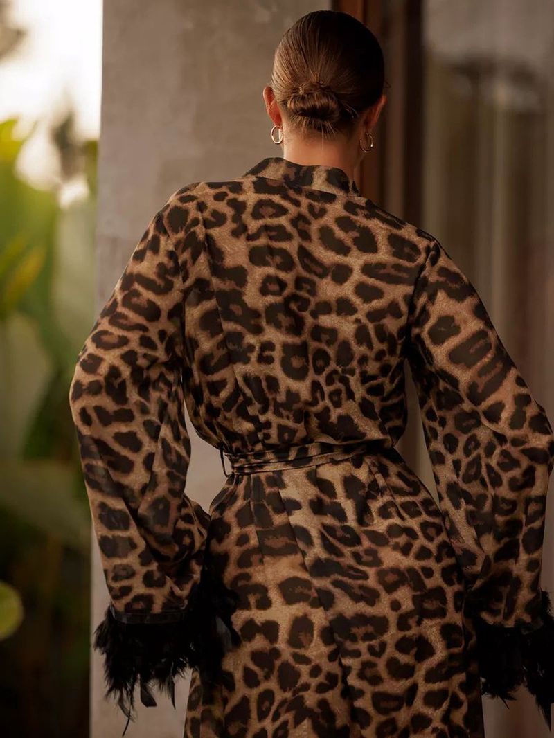 2025 New European And American Leopard Print Feather Patchwork Robe Loose Comfortable Loungewear_voghion.com