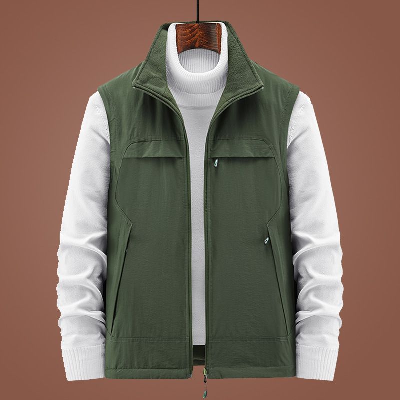 Colete masculino reversível com gola alta, jaqueta sem mangas forrada com lã, peça ideal para usar em camadas em atividades esportivas ao ar livre, com vários bolsos._voghion.com