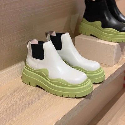 Martin Mona 2025 Nuovi stivali corti a sigaretta con suola spessa e snellenti per donna_voghion.com