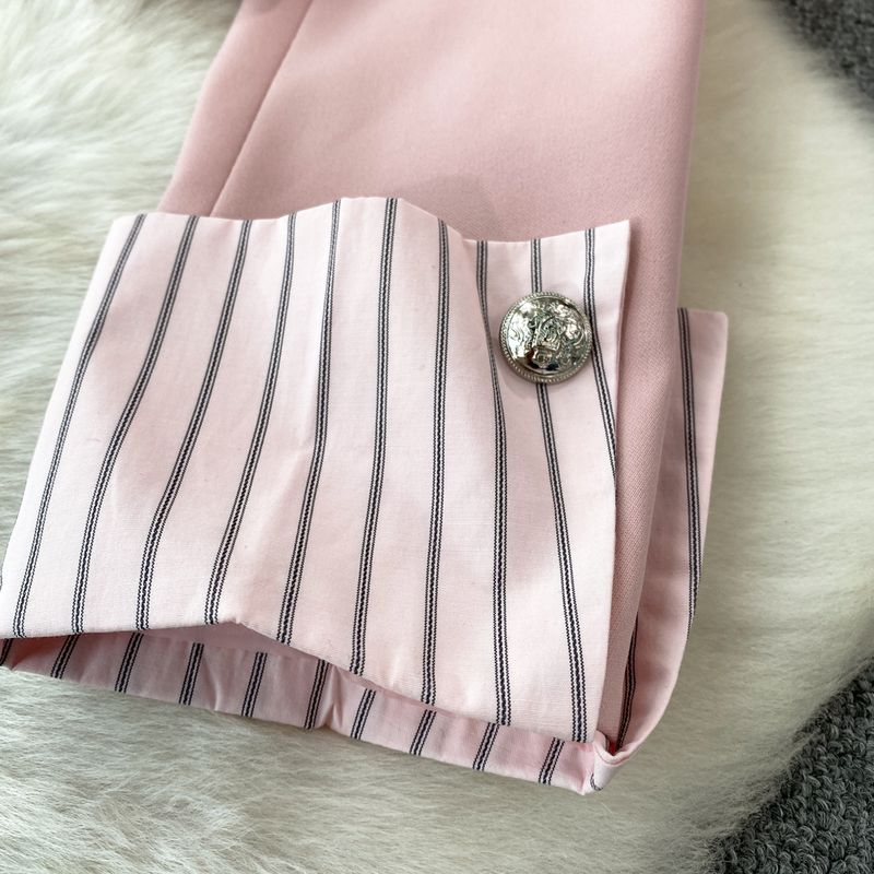 Damenbekleidung Modischer Anzug für Damen, damenhaftes Temperament, gestreifte Anzugjacke mit Spleiß, zweiteiliger Anzug, A-Linien-Rock mit hoher Taille_voghion.com
