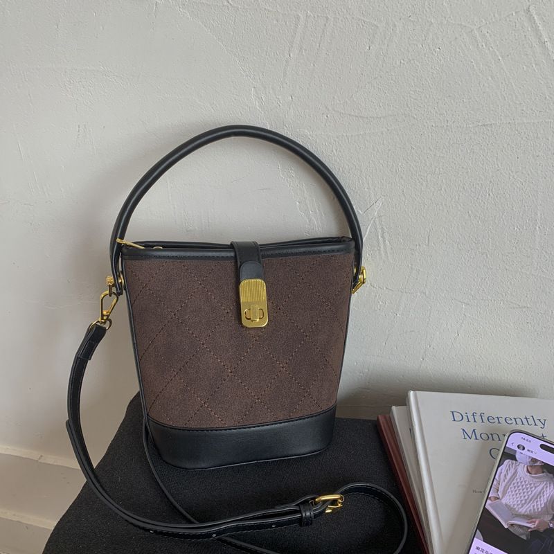 Borsa a mano alla moda da donna 2025, nuova borsa a secchiello versatile in stile coreano_voghion.com