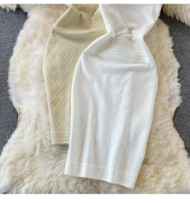 Damen Rundhals Ärmelloses Strick Neckholder Off-Shoulder Kleid Sexy Hüftbetontes Kurzrockkleid_voghion.com