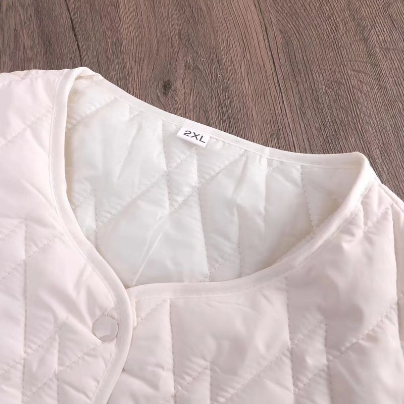 Women's Clothing Ultra-Lightweight Down Alternative Jacket Cozy Winter Coat With Stand Collar, Relaxed Fit, Long Sleeves, Multiple Pockets (Black)_voghion.com