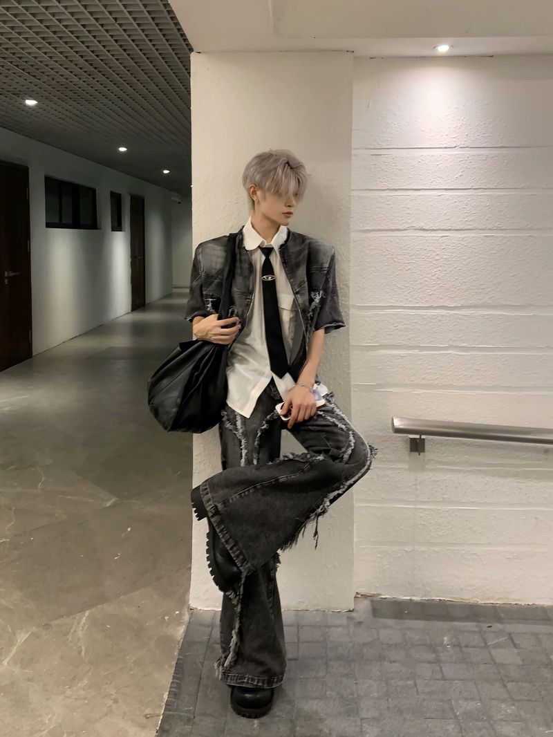 Men's Clothing Niche Design Raw Edge Shoulder Pad Denim Short Sleeve Washed Heavy Jeans Suit Men's Jacket Shirt Short_voghion.com