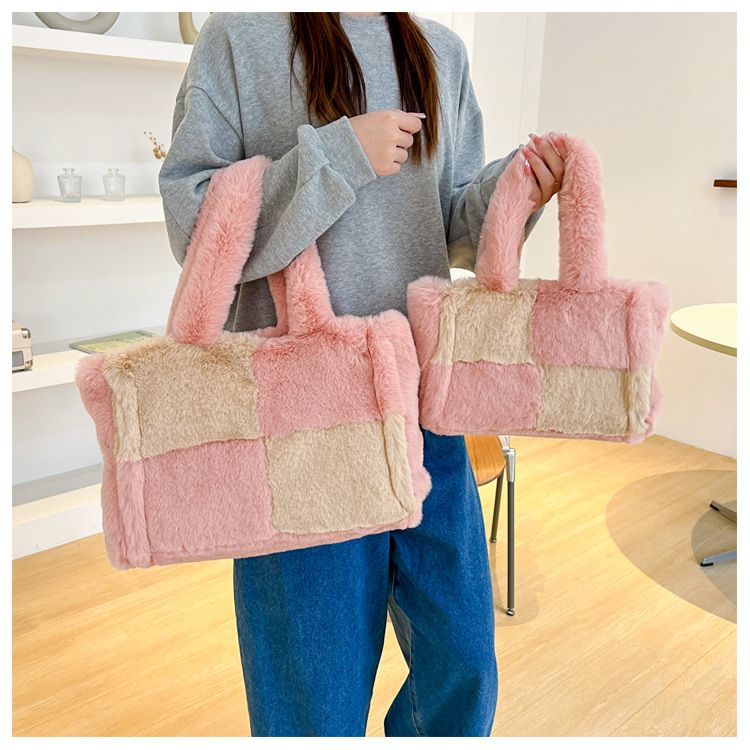 Women's Light Luxury Faux Shearling Tote Bag – Soft & Spacious Shoulder Bag For Everyday Use, Stylish Trendy With Magnetic Closure Plush Shoulder Bag_voghion.com