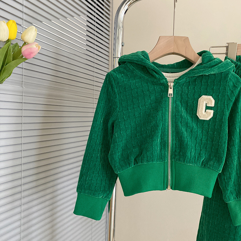 Set 2023 New Girls' Cyber Red Baby Moda per bambini Primavera e Autunno Sport Due_voghion.com