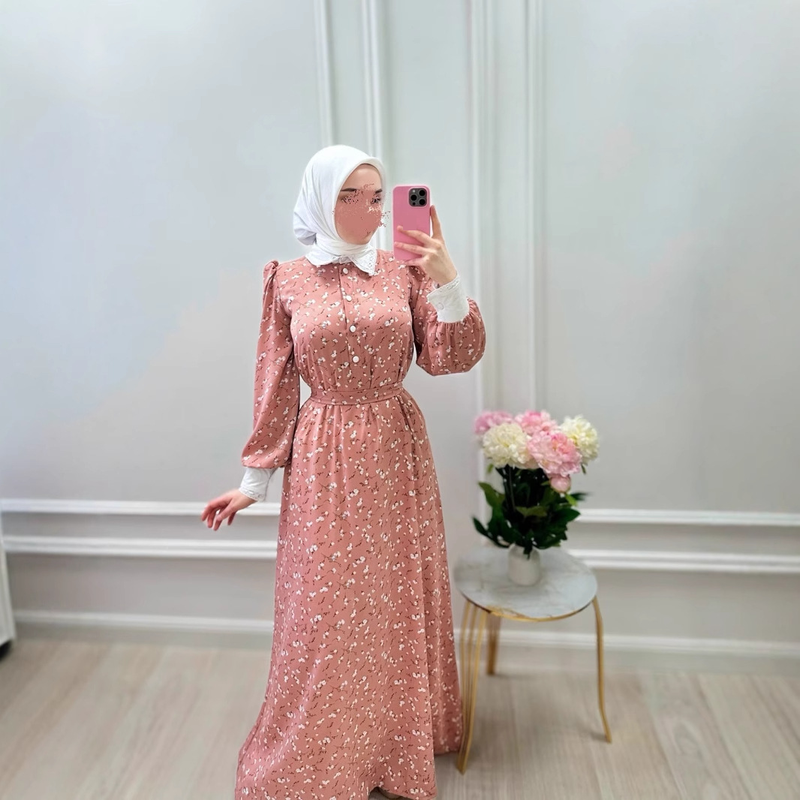 Abito lungo con colletto a balze e stampa floreale da donna_voghion.com
