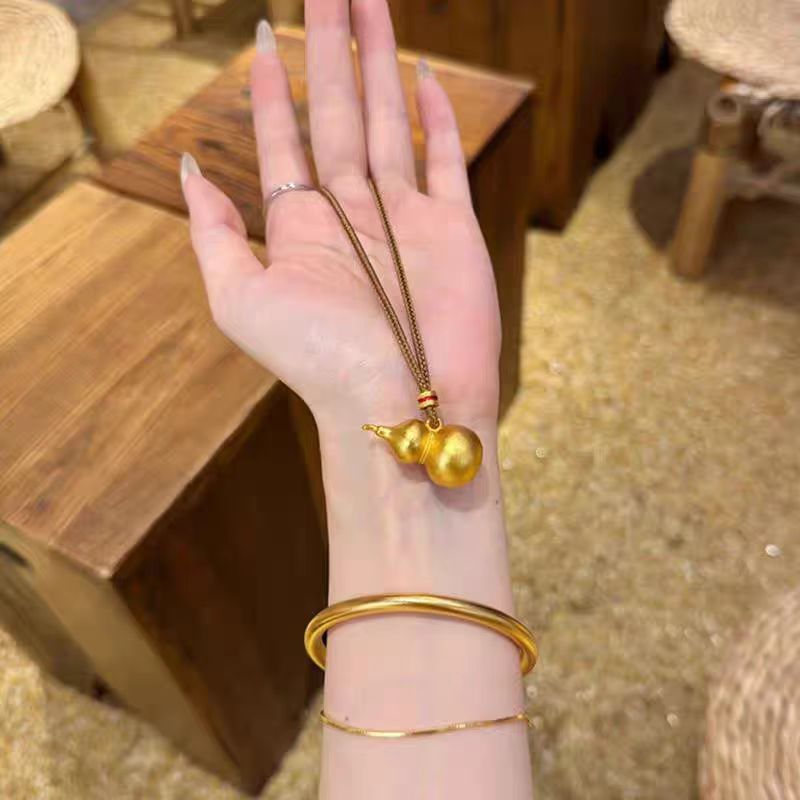 New Chinese Style Ancient Gourd Pendant Necklace For Women, Luxurious High-End Sense Choker, Niche Design Clavicle Chain_voghion.com