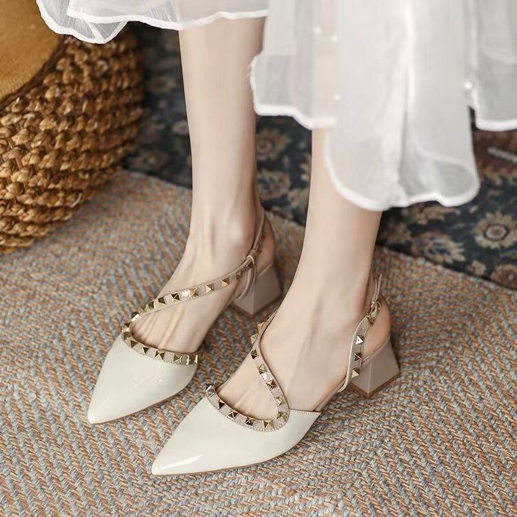 Women's 2025 Summer New Rivet High End Niche French Pointed Toe Thick Heel High Heels_voghion.com