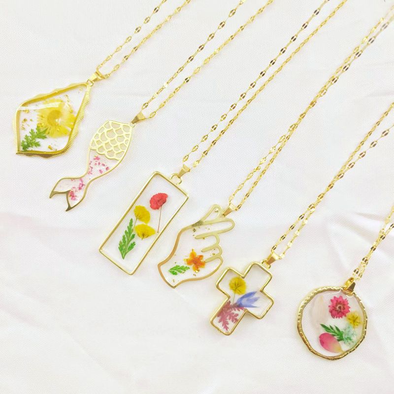 explosions resin dried flower necklace December flower round fashion pendant pendant summer new products_voghion.com