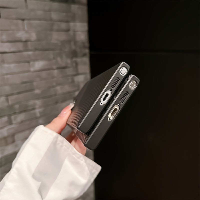 Lente in metallo in fibra di carbonio per S24Ultra Color Matching S23Ultra Custodia per cellulare alla moda di lusso S22Ultra Custodia protettiva anticaduta all-inclusive_voghion.com