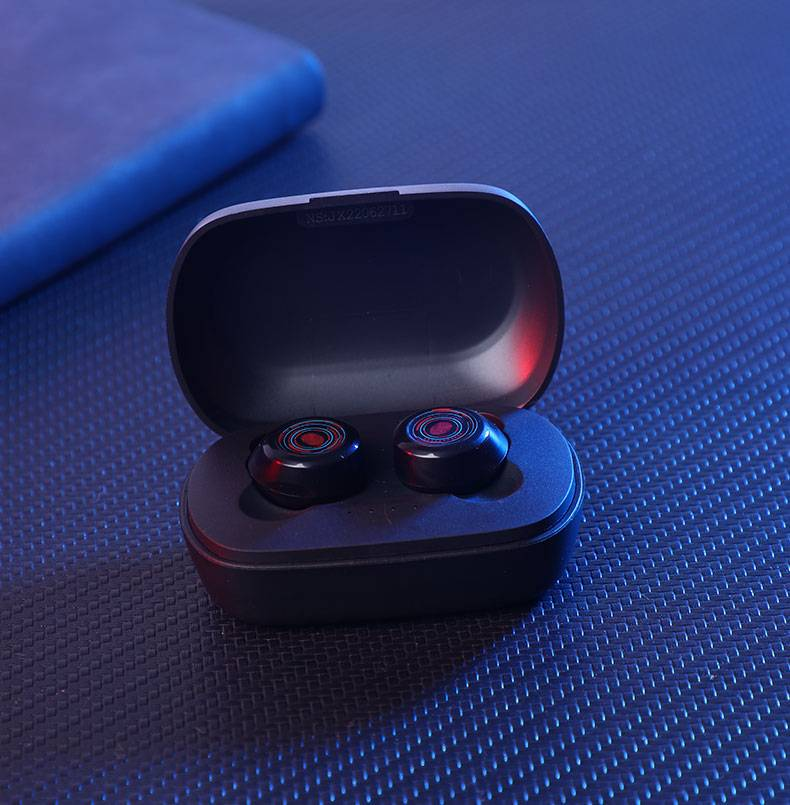 One True Wirelsess Earphone With Light Weight Comfortable Patch, Three-dimensional Sound Touch Operation For Sport_voghion.com