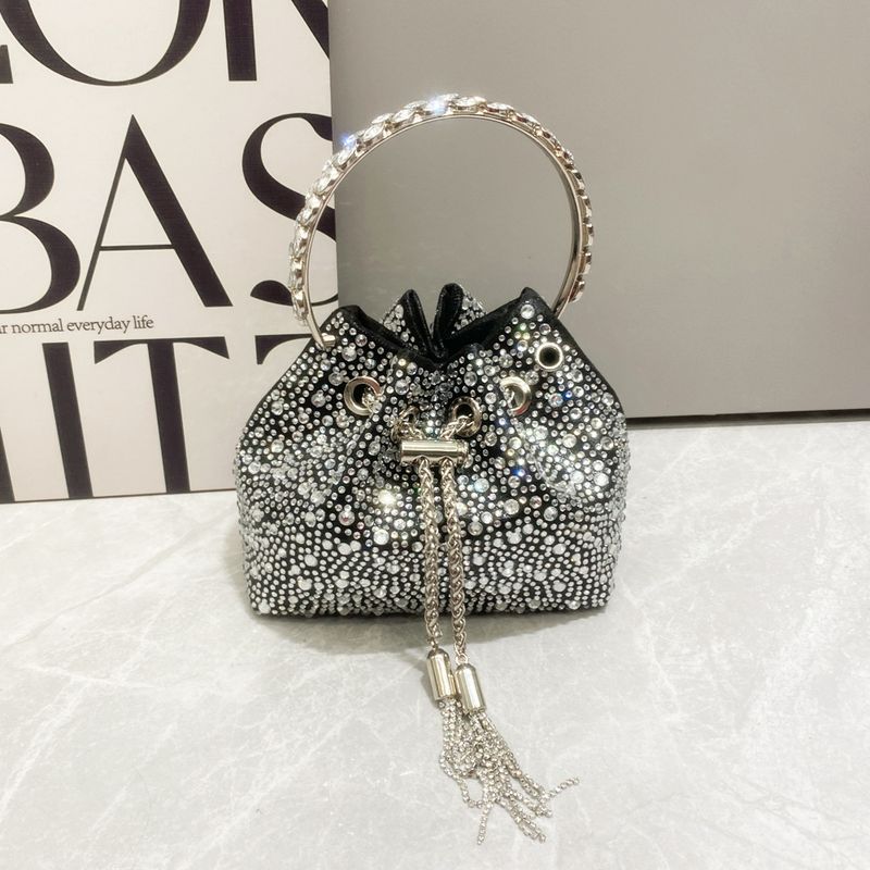 Damentaschen, Handtaschen, Diamant-Kristall-Beuteltaschen, Damentaschen mit Metallring, Damentaschen in Vulkansteinfarbe, Sprühfarbe_voghion.com