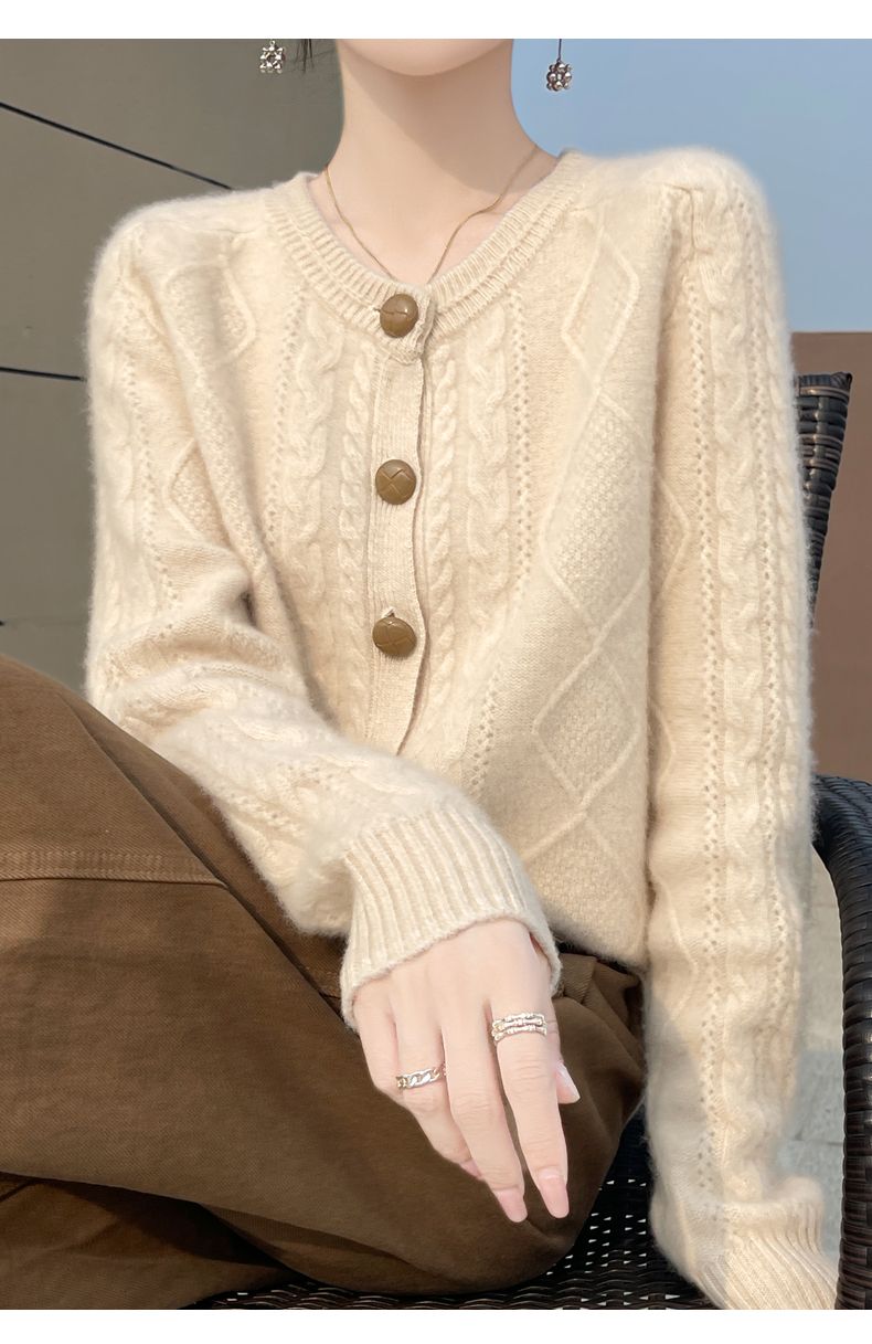 European Thick Wool Cardigan For Women 2025 Spring New Long Sleeve High-end Knitted Cashmere Coat_voghion.com