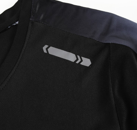 Conjunto deportivo transpirable para hombre: ropa deportiva holgada con logotipo minimalista | Ropa deportiva de verano_voghion.com