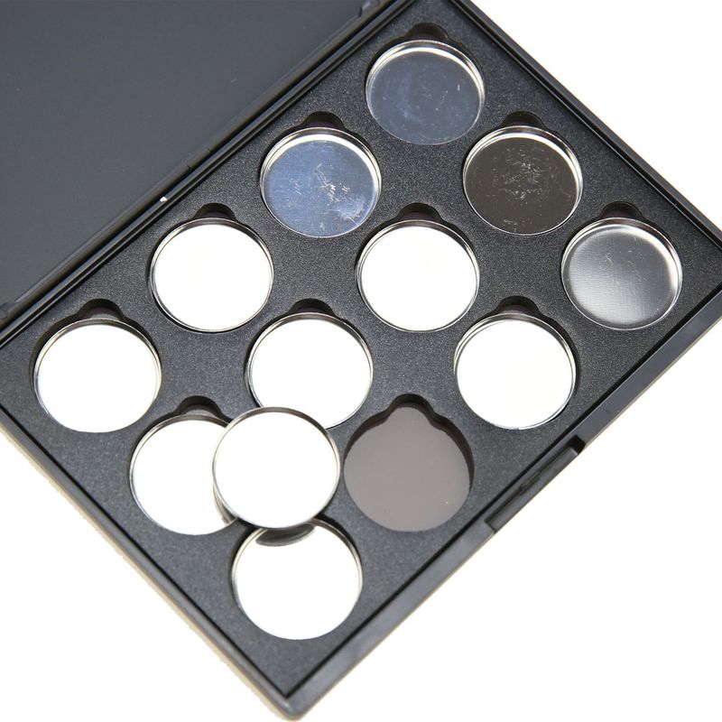 Magnetisches Etui, 12 Farben Lidschatten DIY magnetische Puder Rouge Make-up-Palette leeres Etui_voghion.com
