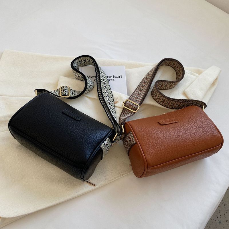 Borsa a tracolla versatile di alta qualità, casual e di alta qualità, con tracolla larga, per donne, nuova nicchia, alla moda e semplice, 2025_voghion.com