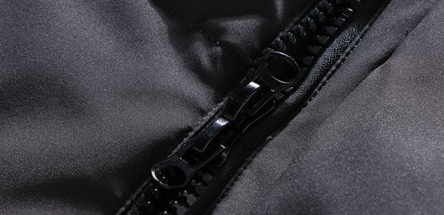 Herrenbekleidung Lange Daunenjacke Arbeitskleidung Modische Outdoor-Tigerkopf-Imitationsstickerei Herren-Knielänge Verdickte Jacke_voghion.com