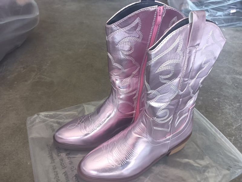 Große Größe Neue Europäische Amerikanische frauen Mittlere Länge Einfarbig Spitze Martin Stiefel Für Erwachsene Mit Dicken Absätzen Und Stiefel_voghion.com