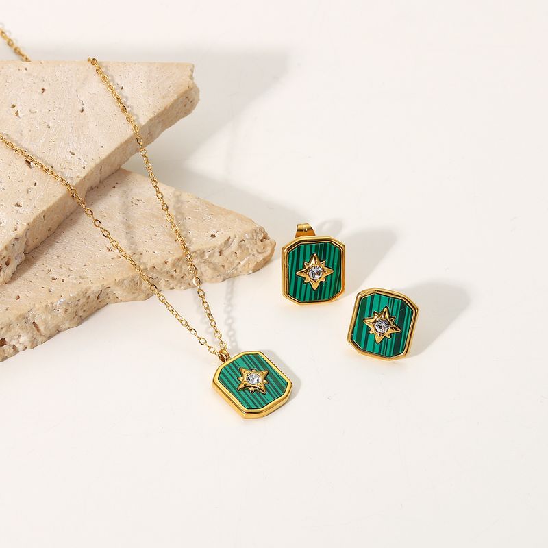 Orecchini alla moda in stile INS con stella a otto punte incastonata con pietra di pavone verde, ciondolo in acciaio inossidabile dorato_voghion.com