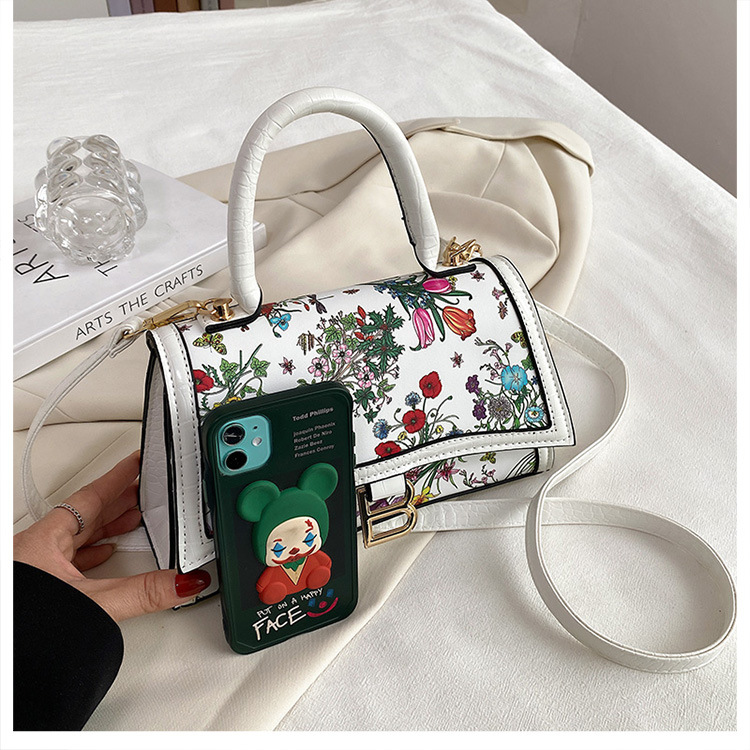 European and American retro small square bag, single shoulder women's bag, fashionable crossbody, casual and elegant printed bag, women's bag_voghion.com