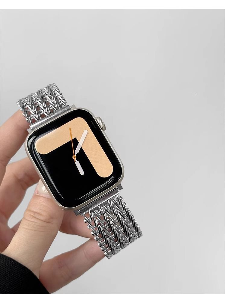 The New Magnetic Clasp Is Compatible With The Apple IWatch Model S10 Strap And Is Made Of Stainless Steel._voghion.com